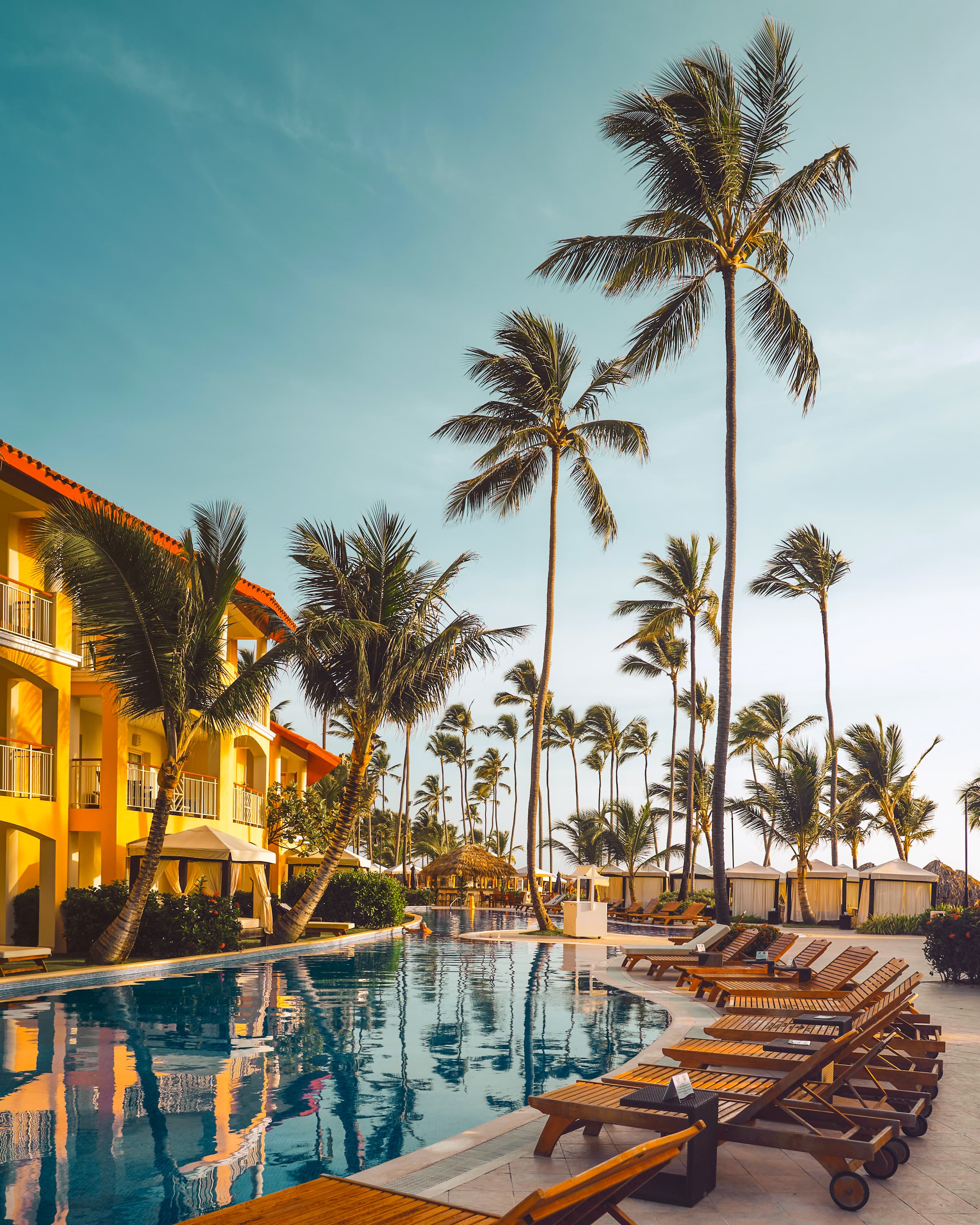 Lover of opulent travel, seeking the finest things in life.